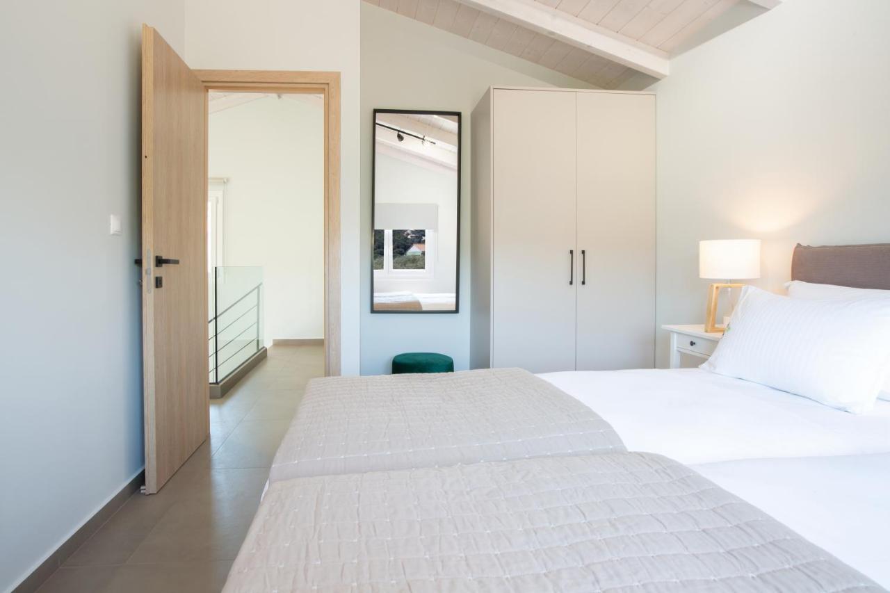 Grappolo Lefkada Villas - Vilana Ideal For Families And Small Groups Apolpaina Exterior foto