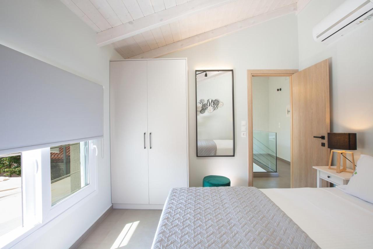 Grappolo Lefkada Villas - Vilana Ideal For Families And Small Groups Apolpaina Exterior foto